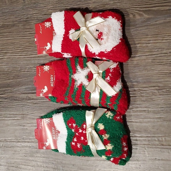 Yoicy Accessories - Set of 3 Fuzzy Warm Christmas Sock